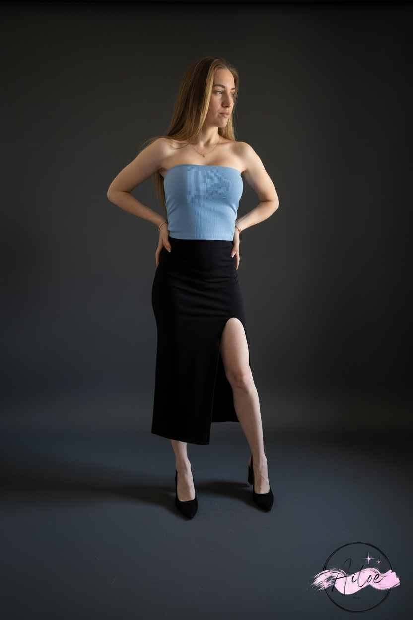 Conjunto azul negro - modelo morena con accesorios